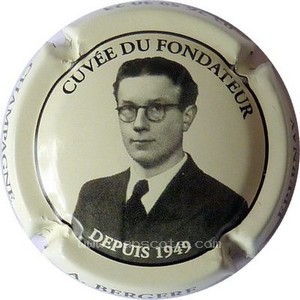 Capsule 10 - Cuvée du fondateur, fond crème