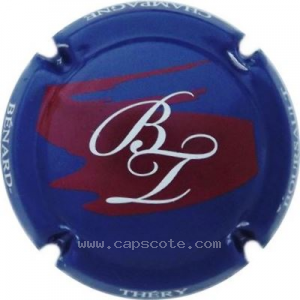 Capsule Bleu foncé, rouge et blanc