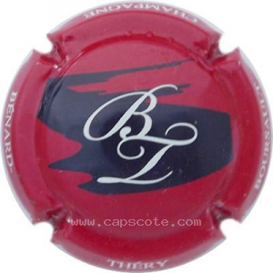 Capsule Rouge, noir et blanc