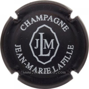 Capsule Noir mat et blanc