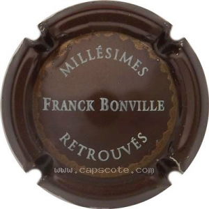 Capsule Marron et blanc, Millésimes Retrouvées