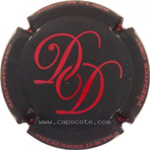 Capsule Noir mat et rouge
