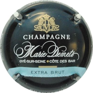 Capsule Extra Brut, Fond noir, barre bleue