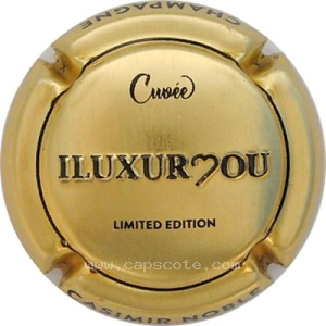Capsule Iluxur you, or et noir estampé