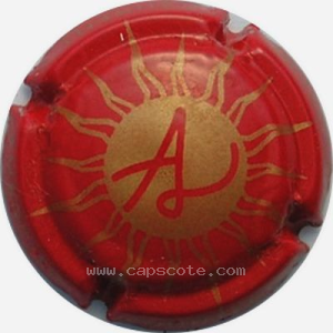 Capsule Rouge et or bronze, lettres fines sur contour, initiale épaisse