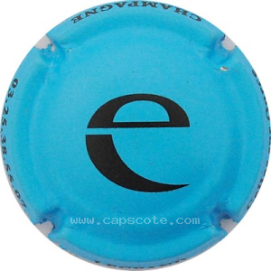 Capsule Bleu ciel et noir