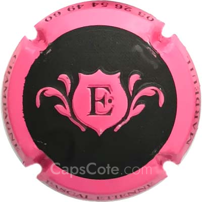 Capsule Noir mat, contour rose