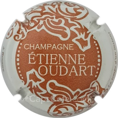 Capsule Blanc, contour orange métallisé