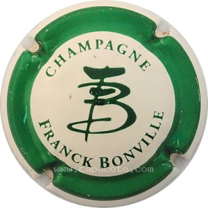 Capsule Crème, contour vert