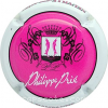 Capsule Prie Philippe Rose foncé, contour blanc, lettres blanches