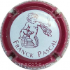 Capsule Pascal Franck Contour bordeaux, fond blanc