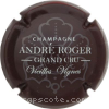 Capsule Roger André Marron et blanc, fleur grise